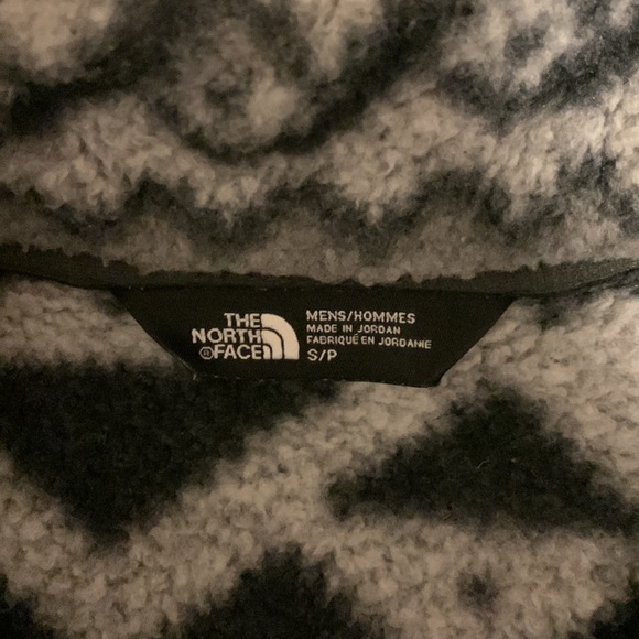 The North Face Pattern Sweater Fleece Pullover - Small - Picture 3 of 5